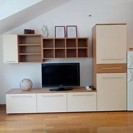Apartman Romansa Apartment